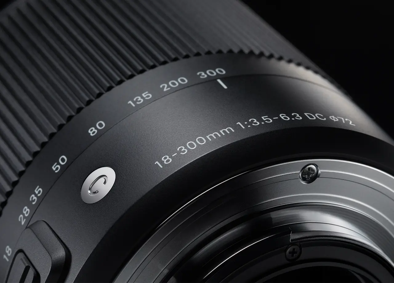 18-300mm F3.5-6.3 DC MACRO OS HSM | C - Sigma